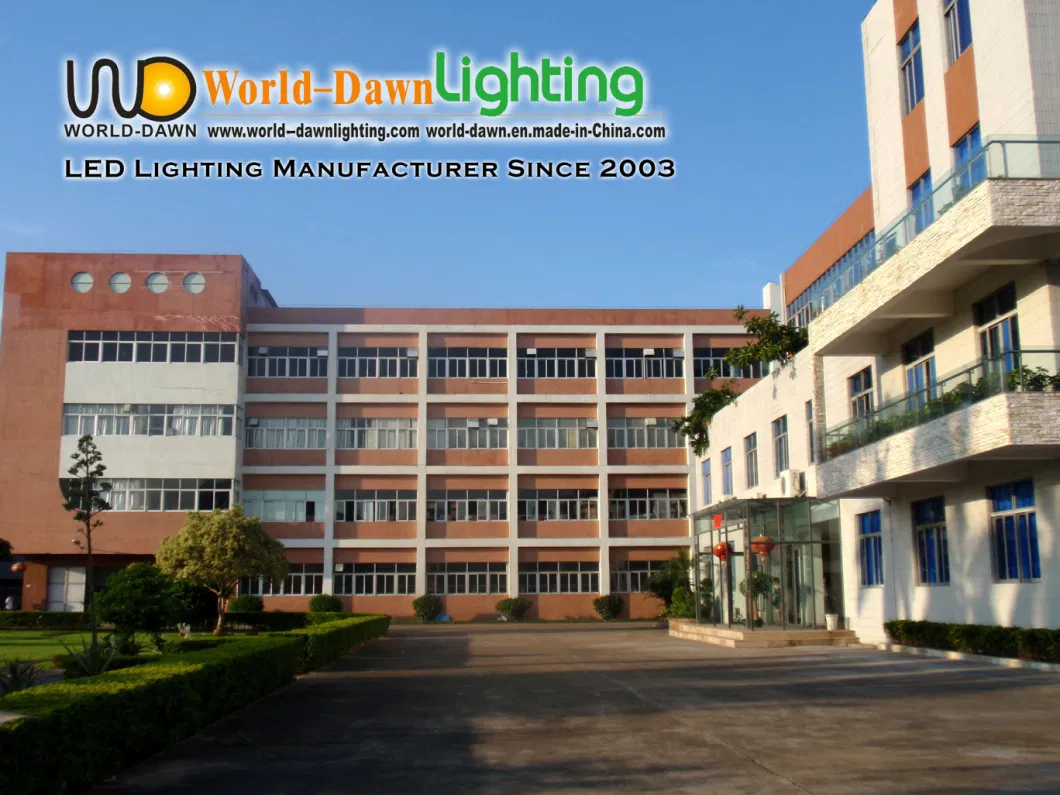 High Quality Efficient Energy-Saving Garden Light IP66 Waterproof Outdoor Solar Street Light